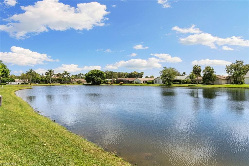 3346 Erick Lake DR # 2001, NAPLES FL 34109-27