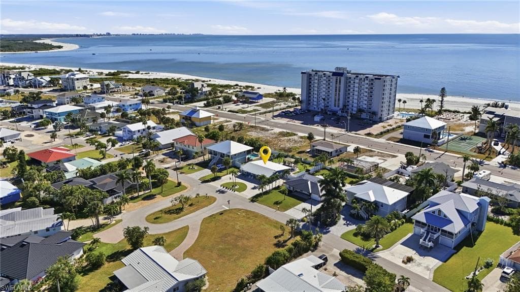 7850 Buccaneer DR, FORT MYERS BEACH FL 33931-8