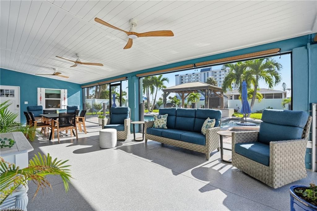 7850 Buccaneer DR, FORT MYERS BEACH FL 33931-33