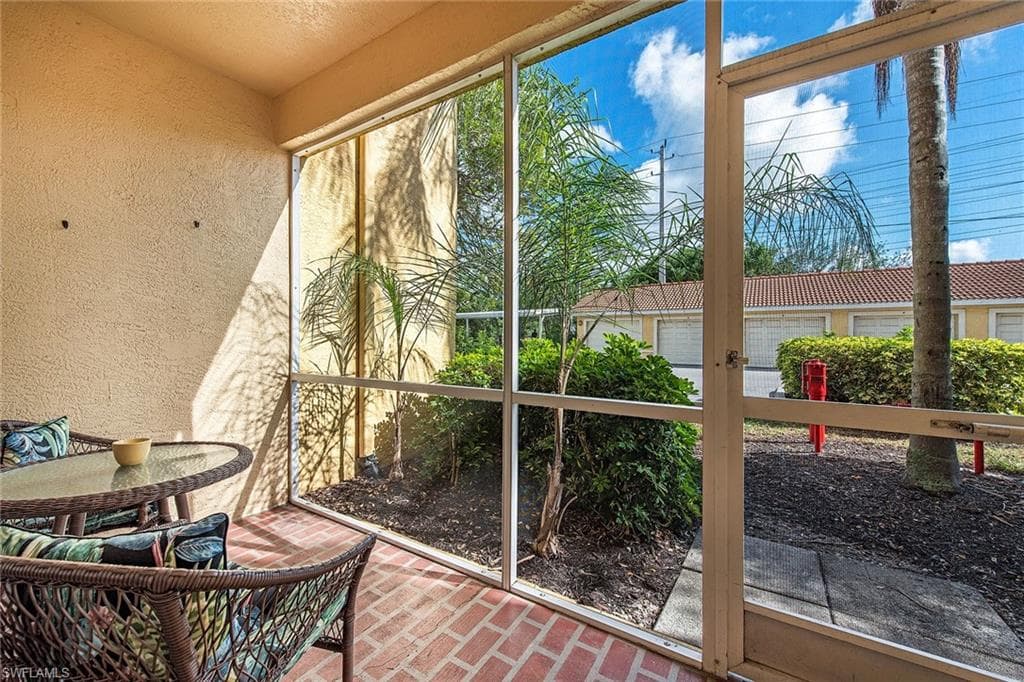 4680 Saint Croix LN # 514, NAPLES FL 34109-9