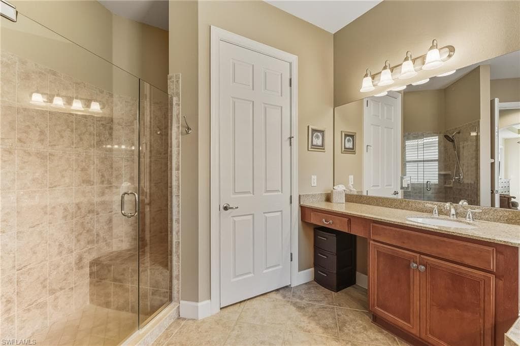 5675 Whispering Willow WAY, FORT MYERS FL 33908-13