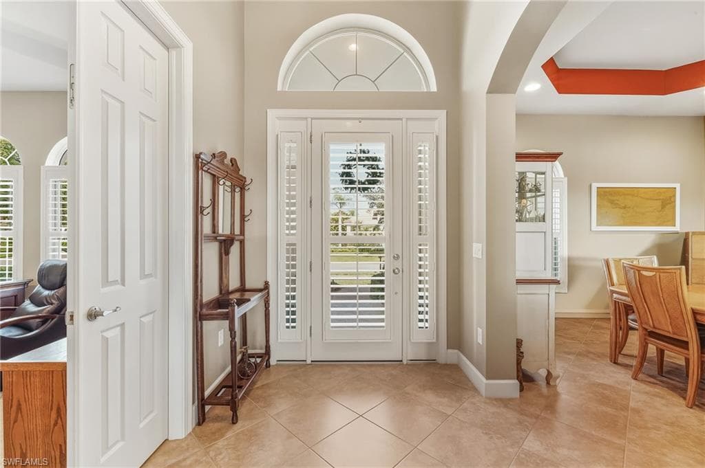 5675 Whispering Willow WAY, FORT MYERS FL 33908-3