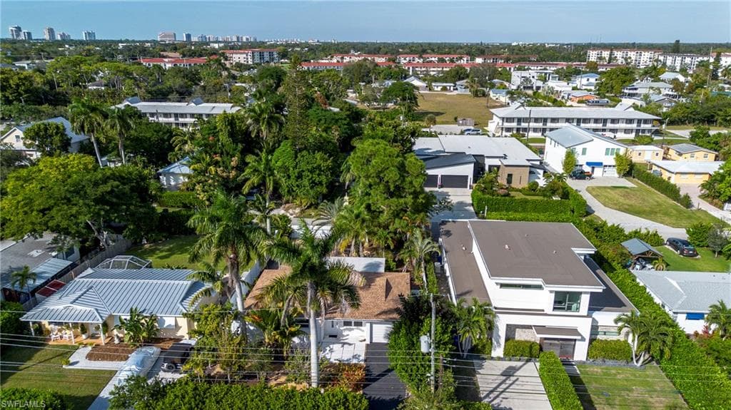 1235 Rordon AVE, NAPLES FL 34103-45