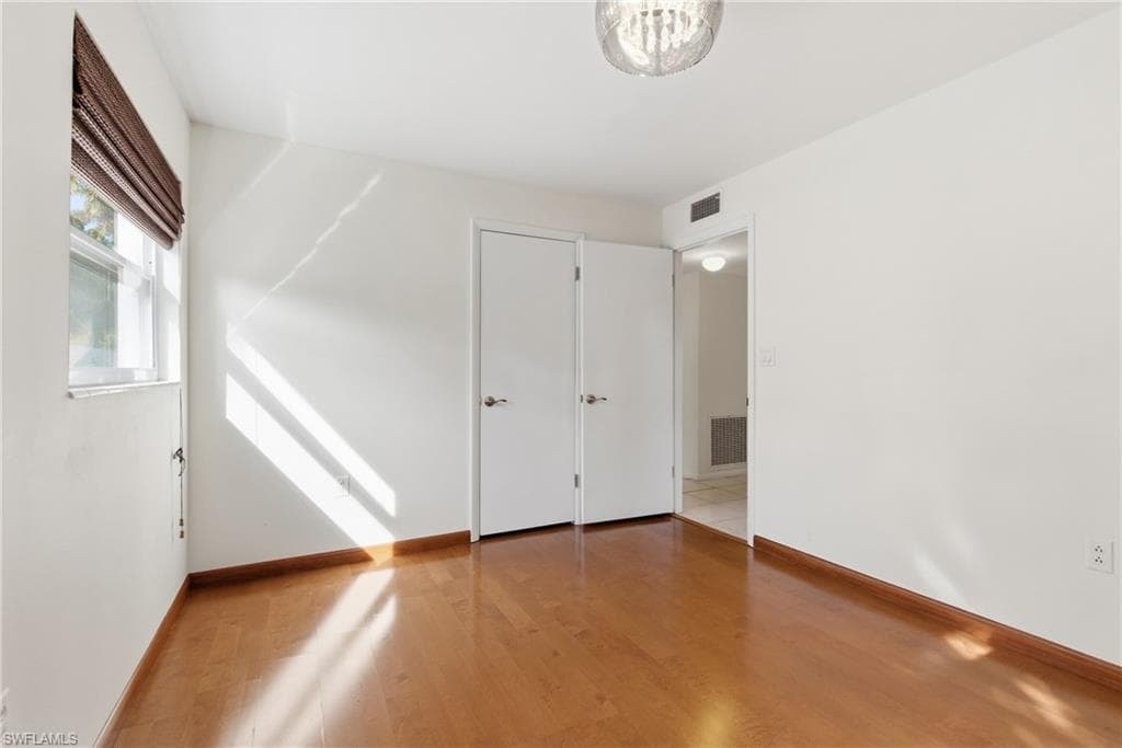 1235 Rordon AVE, NAPLES FL 34103-25