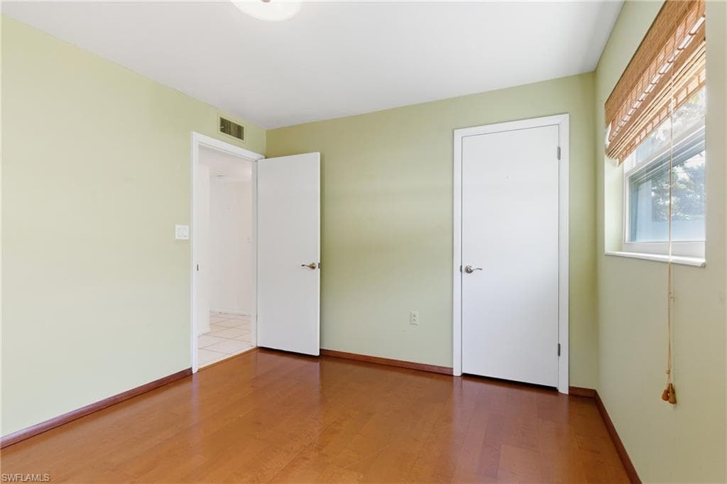 1235 Rordon AVE, NAPLES FL 34103-30