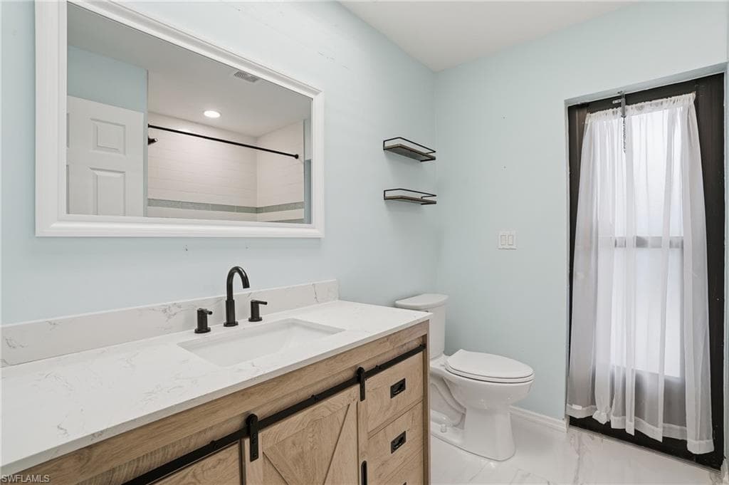 1440 Argyle DR, FORT MYERS FL 33919-24