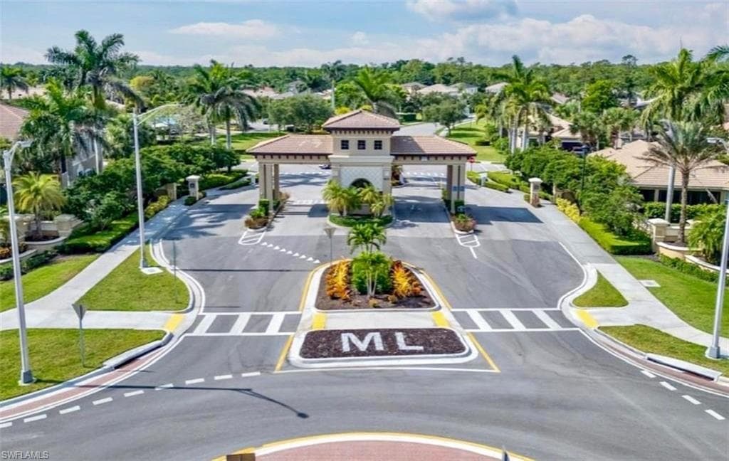 6540 Monterey PT # 203, NAPLES FL 34105-45