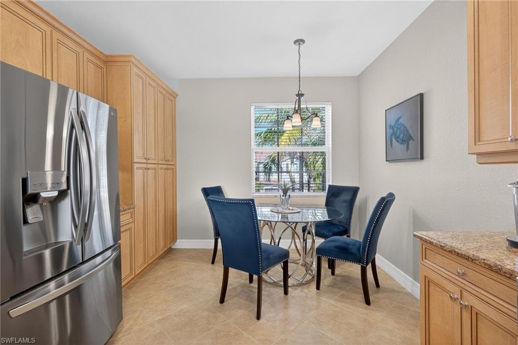 6540 Monterey PT # 203, NAPLES FL 34105-10