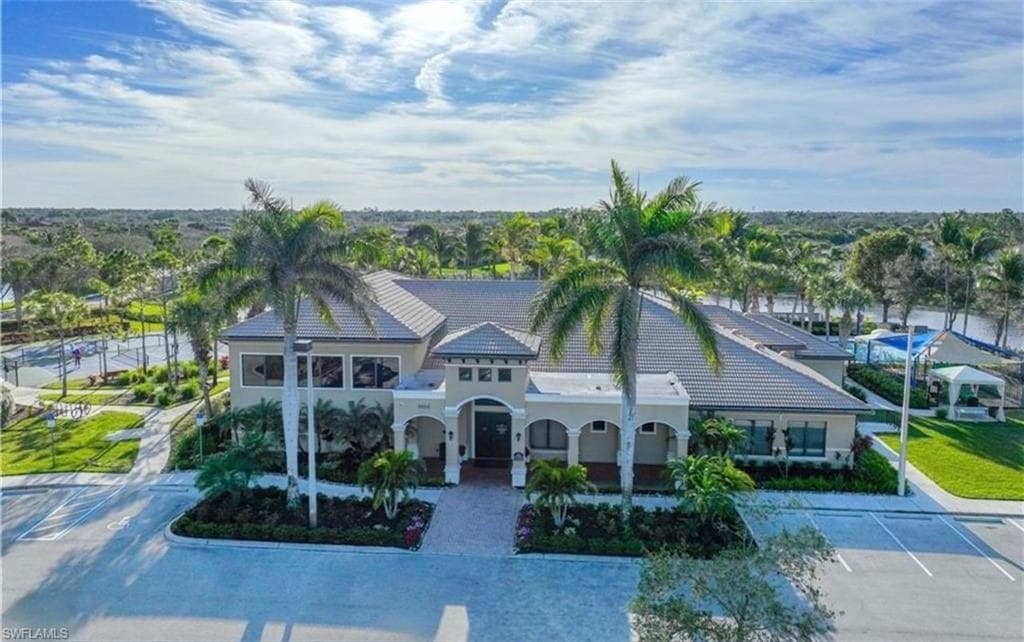 6540 Monterey PT # 203, NAPLES FL 34105-30