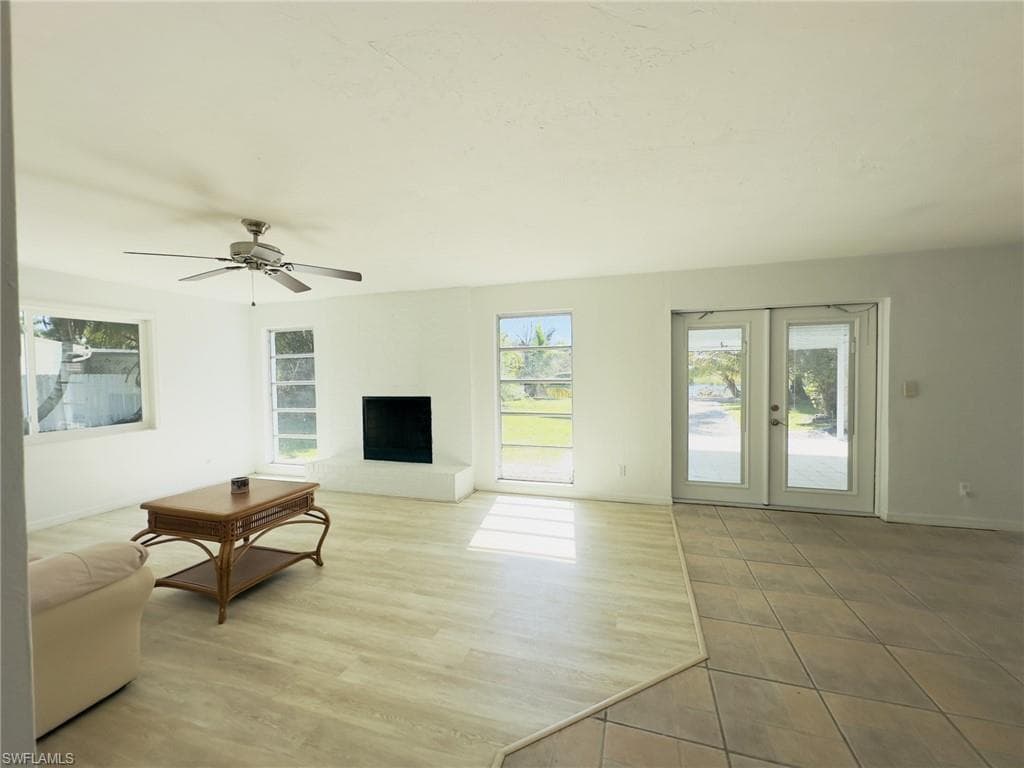 22 Constitution DR, NAPLES FL 34112-17