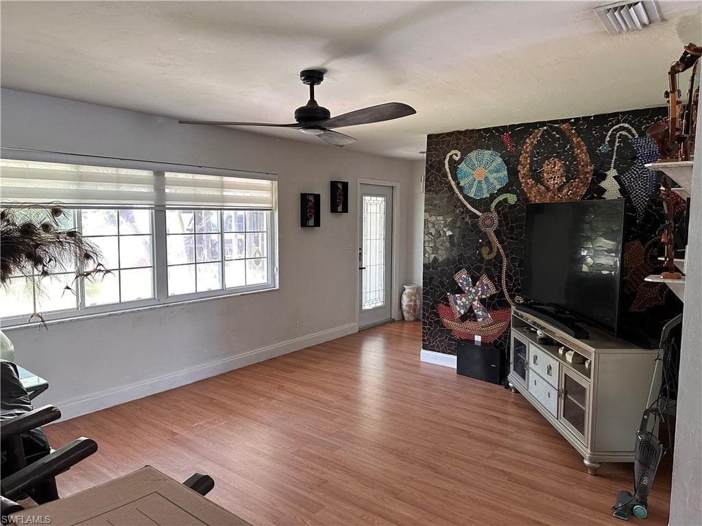 120 Rowland RD, LEHIGH ACRES FL 33936-1