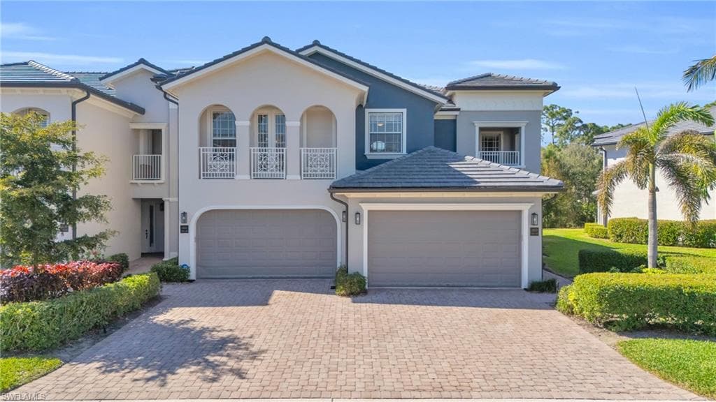 21572 Baccarat LN 204-1