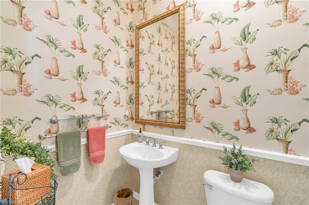 21572 Baccarat LN 204-33
