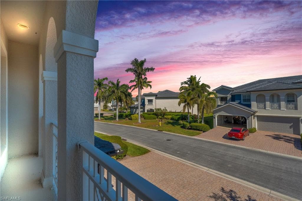 21572 Baccarat LN 204-39