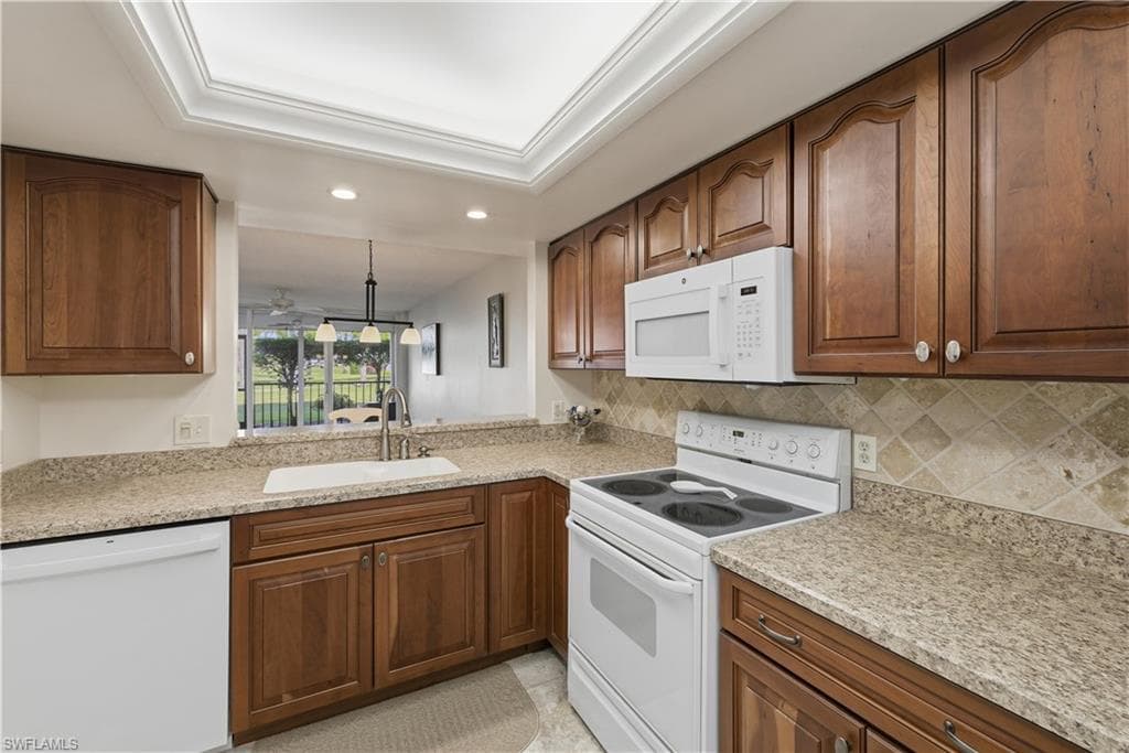 25804 Cockleshell DR # 112, BONITA SPRINGS FL 34135-10