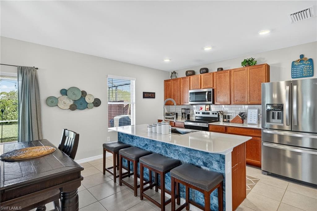 3453 Cancun CT, CAPE CORAL FL 33909-4