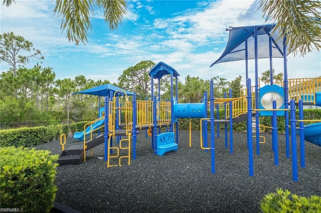 3453 Cancun CT, CAPE CORAL FL 33909-43