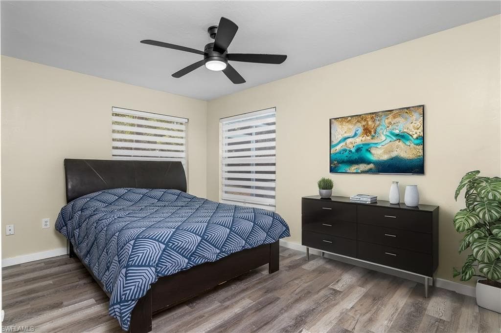 2524 Dora CT, LEHIGH ACRES FL 33971-17