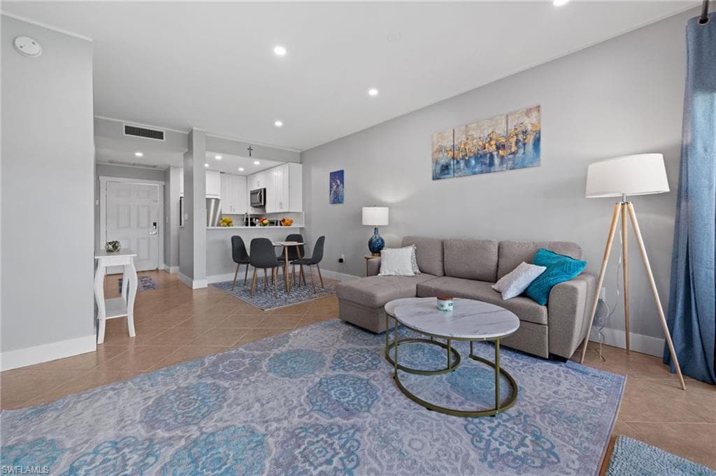 3320 Olympic DR # 126, NAPLES FL 34105-6