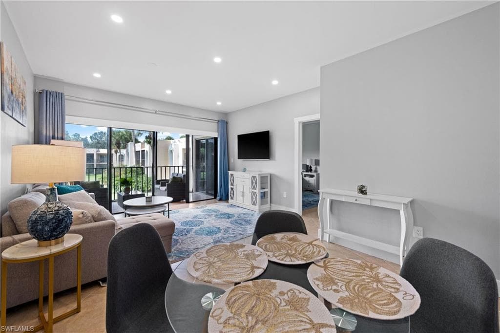 3320 Olympic DR # 126, NAPLES FL 34105-4