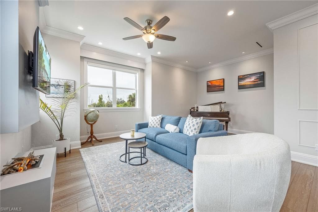 6521 Jacobs DR, FORT MYERS FL 33908-16