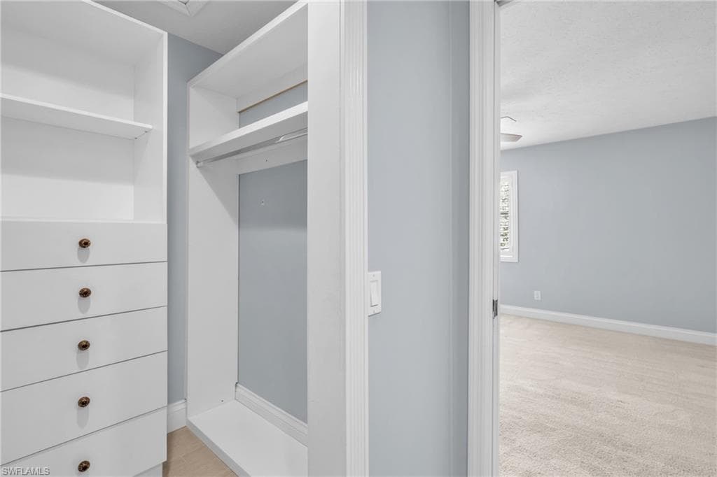 1526 Trafalgar LN # B, NAPLES FL 34116-12