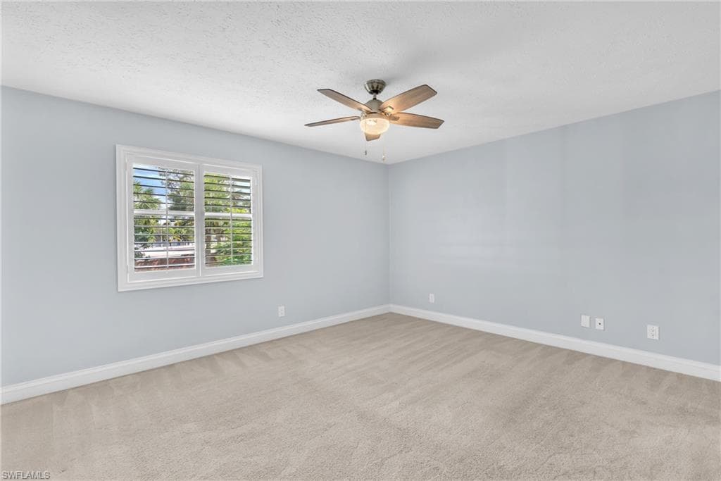 1526 Trafalgar LN # B, NAPLES FL 34116-14