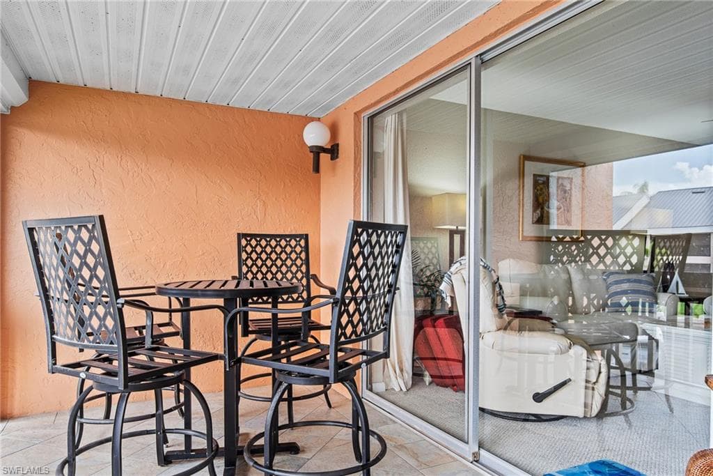 1355 Rock Dove CT # 2, PUNTA GORDA FL 33950-18
