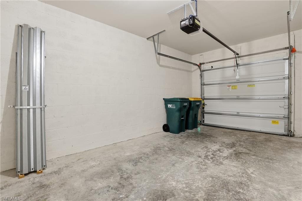 15368 Wildflower CIR, NAPLES FL 34119-24