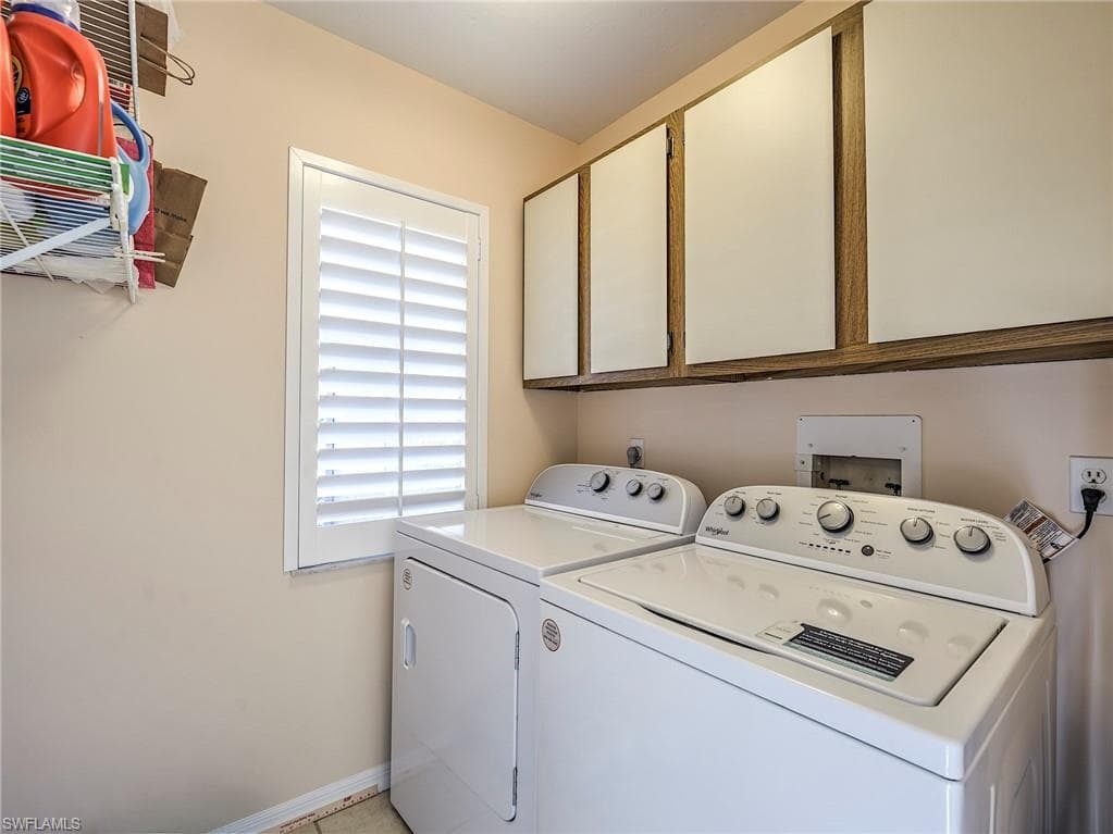 19510 Lost Creek DR, ESTERO FL 33967-32