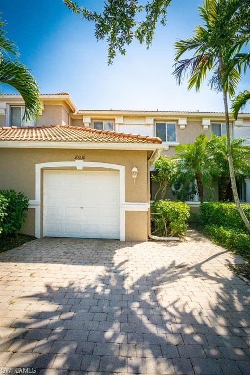 10030 Salina ST, FORT MYERS FL 33905-16