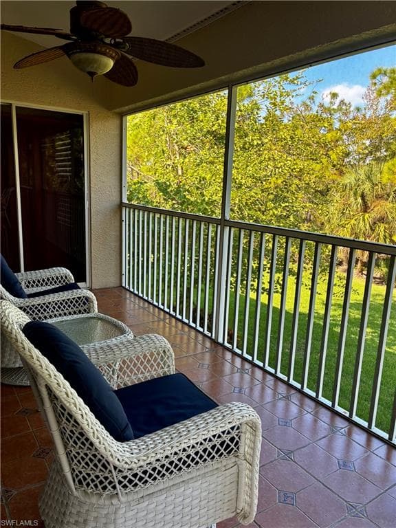 913 Carrick Bend CIR # 202, NAPLES FL 34110-13