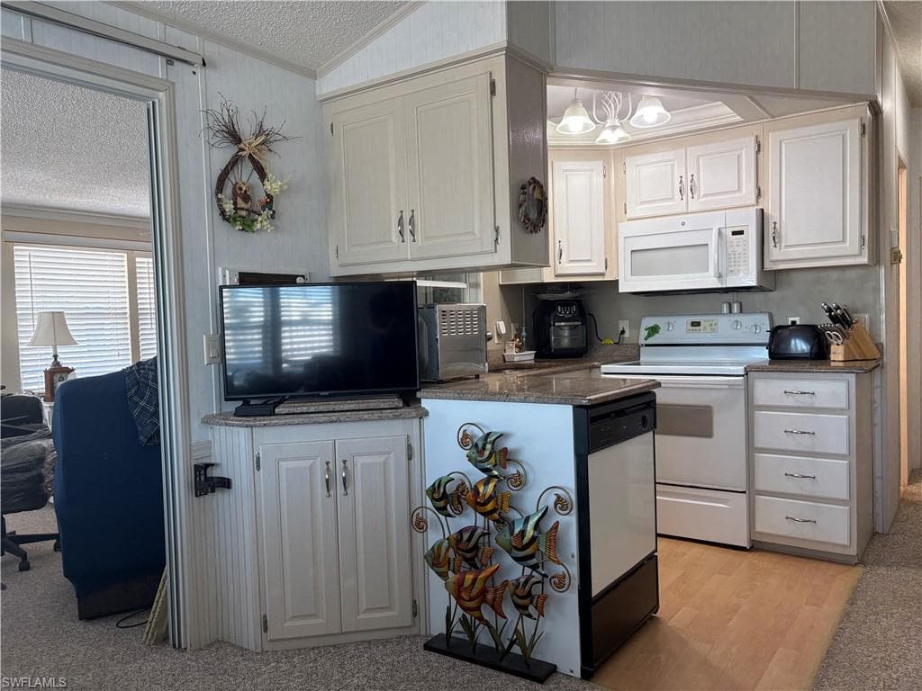 11207 Sunglow LN # Y2, FORT MYERS FL 33908-2