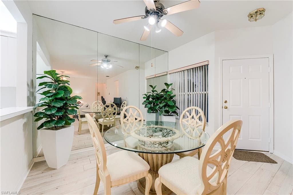 419 Emerald Bay CIR # B6, NAPLES FL 34110-3