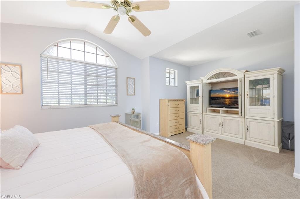 7828 Gardner DR # 202, NAPLES FL 34109-22