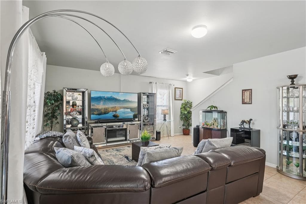26760 Saville AVE, BONITA SPRINGS FL 34135-3