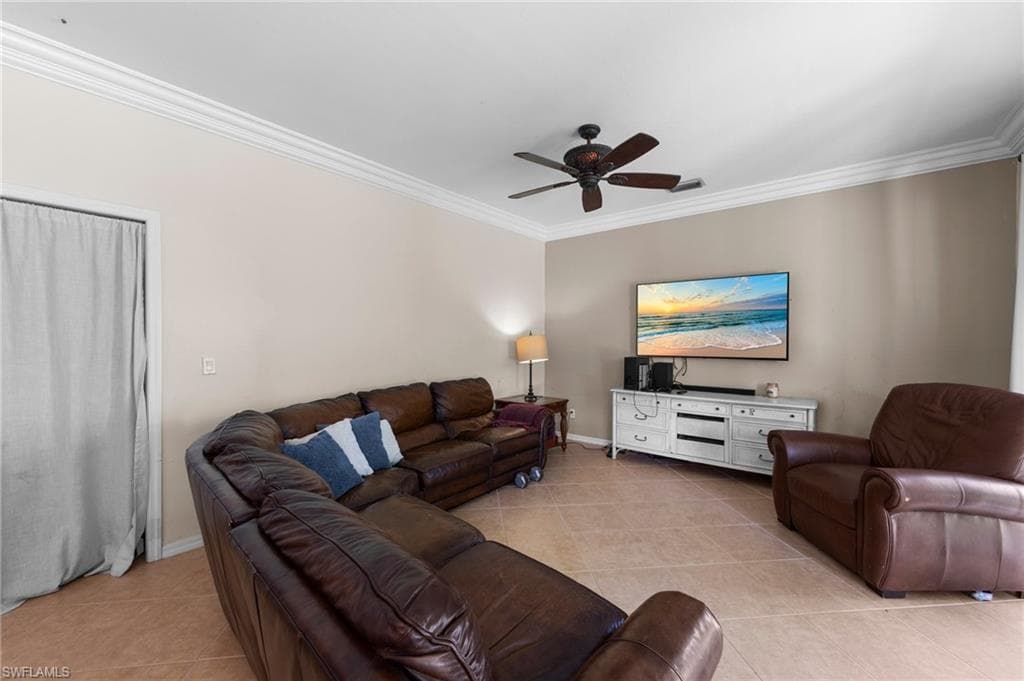 8364 Laurel Lakes BLVD, NAPLES FL 34119-9