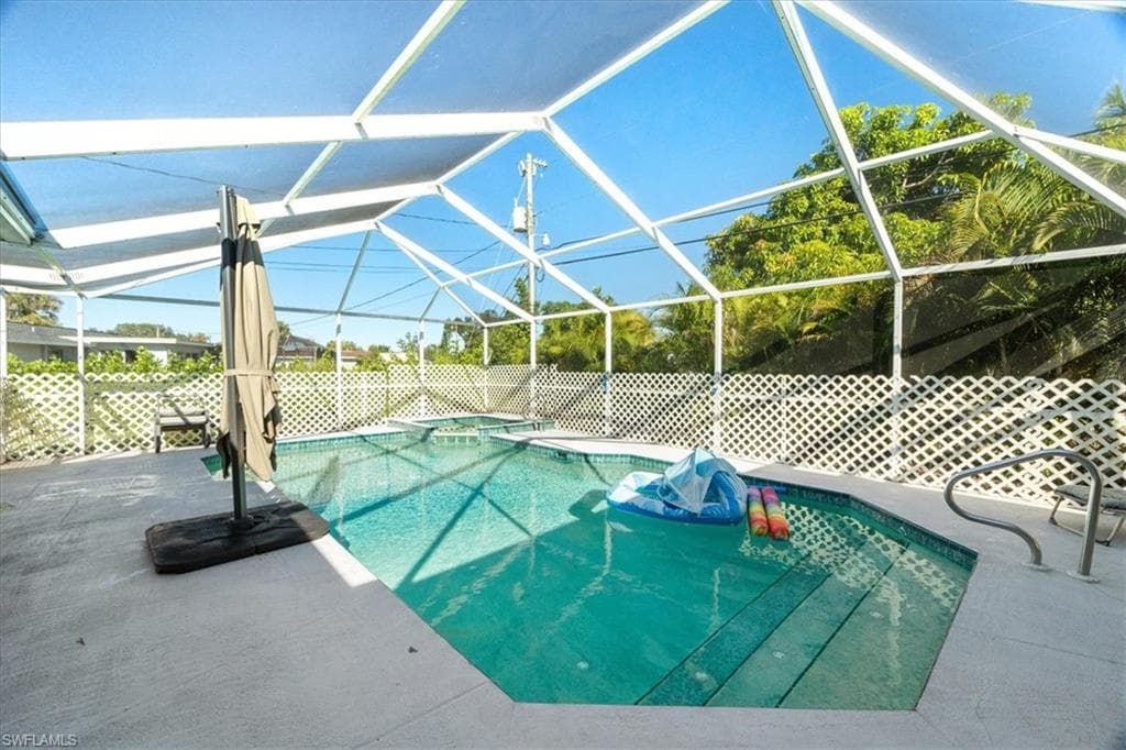 1514 Canal ST, LEHIGH ACRES FL 33936-1