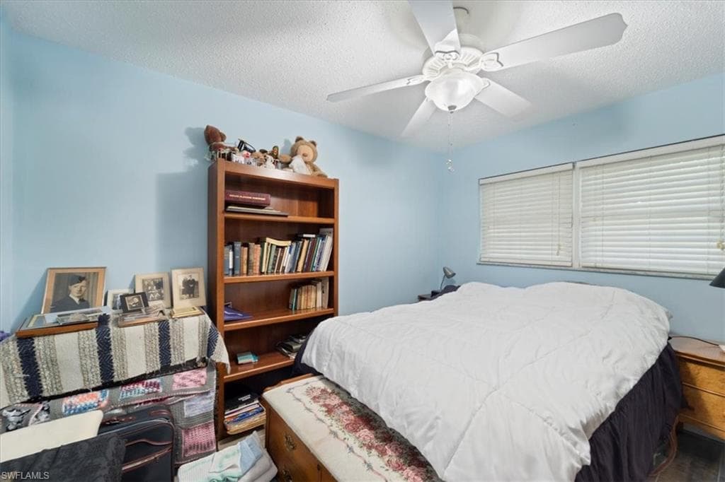 1514 Canal ST, LEHIGH ACRES FL 33936-25