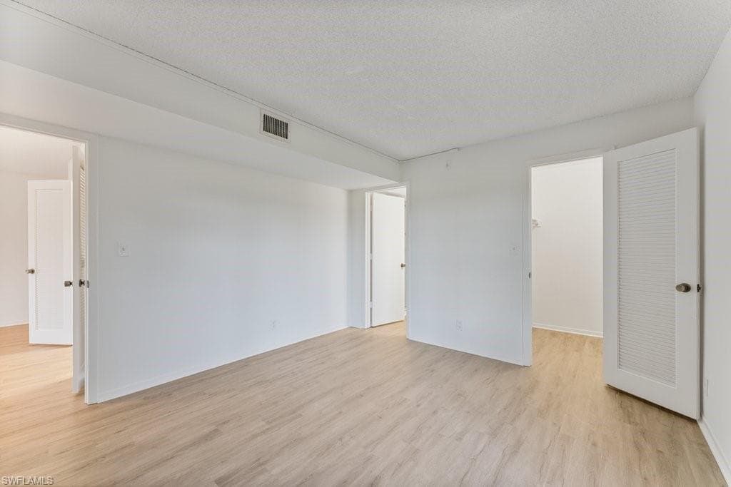 200 Pebble Beach BLVD # D103, NAPLES FL 34113-7