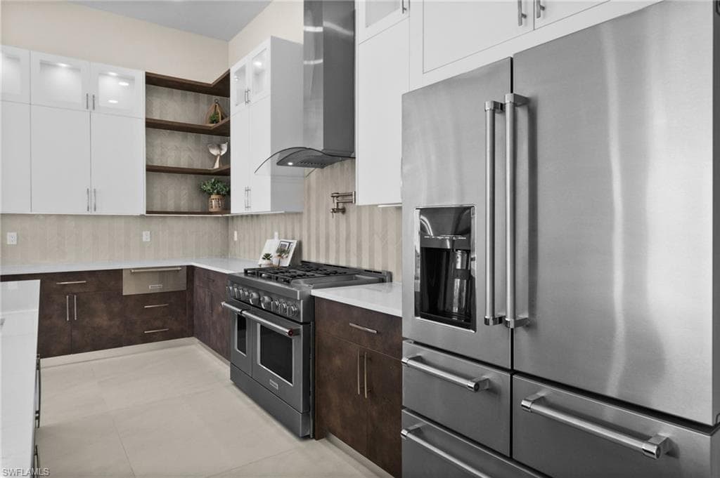 1045 Morningside DR, NAPLES FL 34103-22