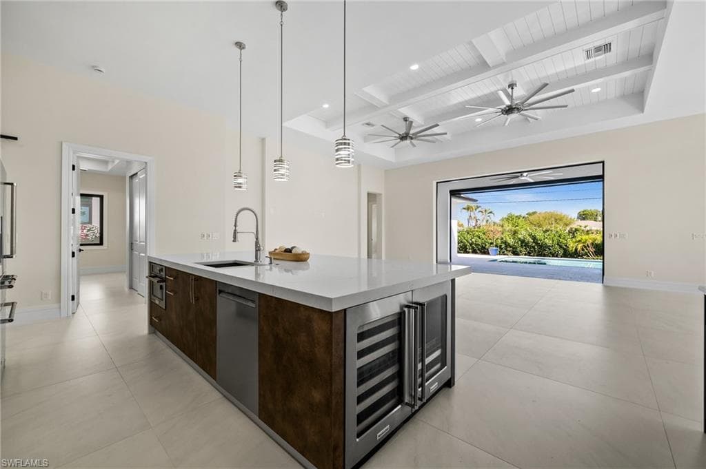 1045 Morningside DR, NAPLES FL 34103-23