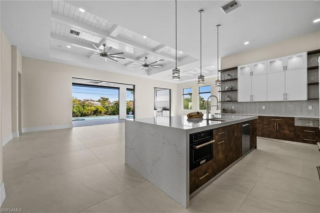 1045 Morningside DR, NAPLES FL 34103-24