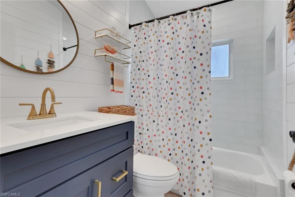 1151 Jardin DR, NAPLES FL 34104-20