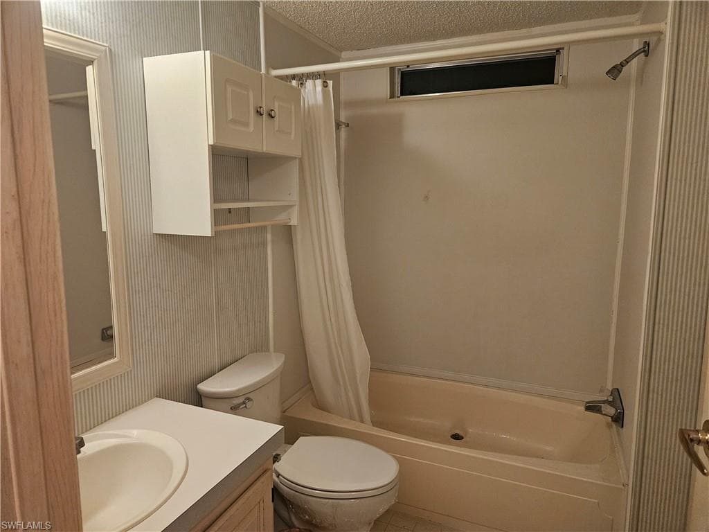 38 Turquoise AVE 38T-17