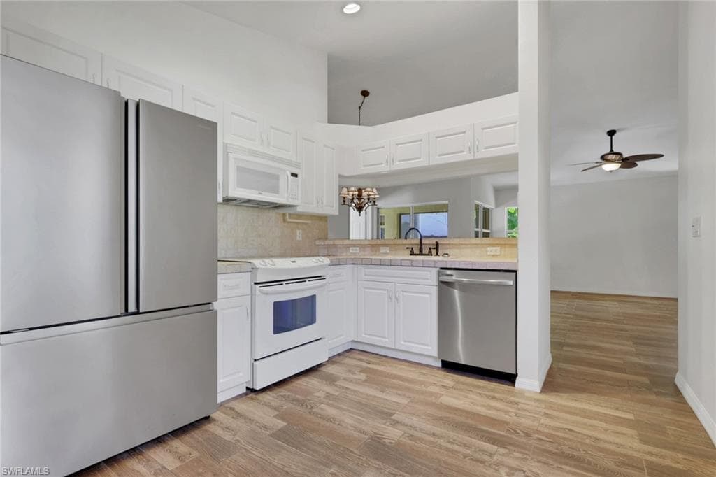 8896 CASCADES ISLE BLVD, ESTERO FL 33928-9