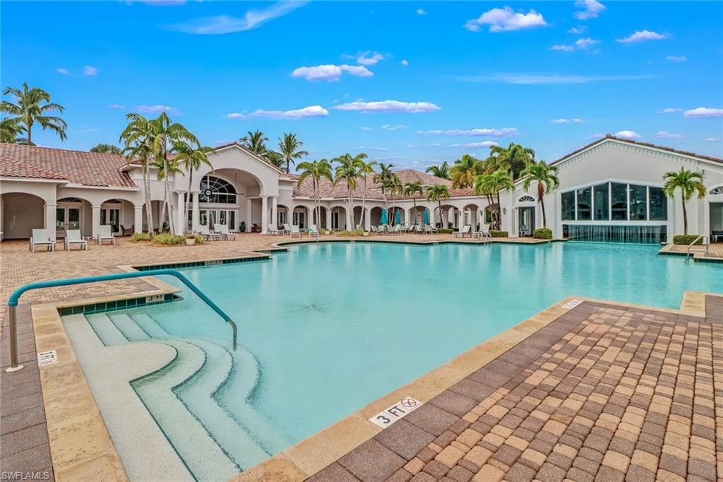 8896 CASCADES ISLE BLVD, ESTERO FL 33928-40