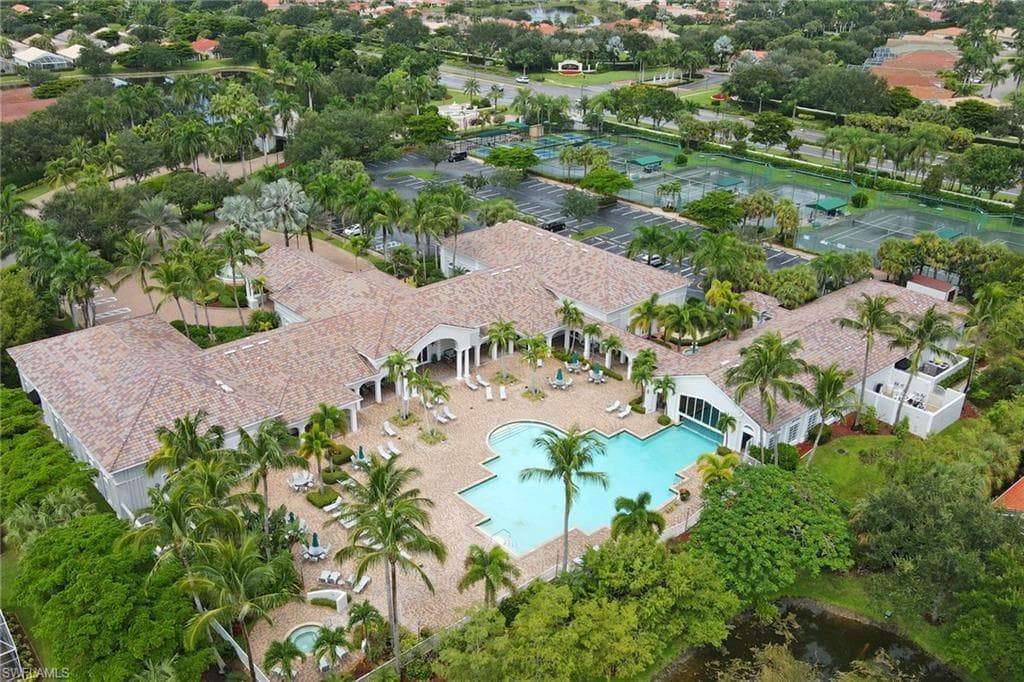 8896 CASCADES ISLE BLVD, ESTERO FL 33928-47