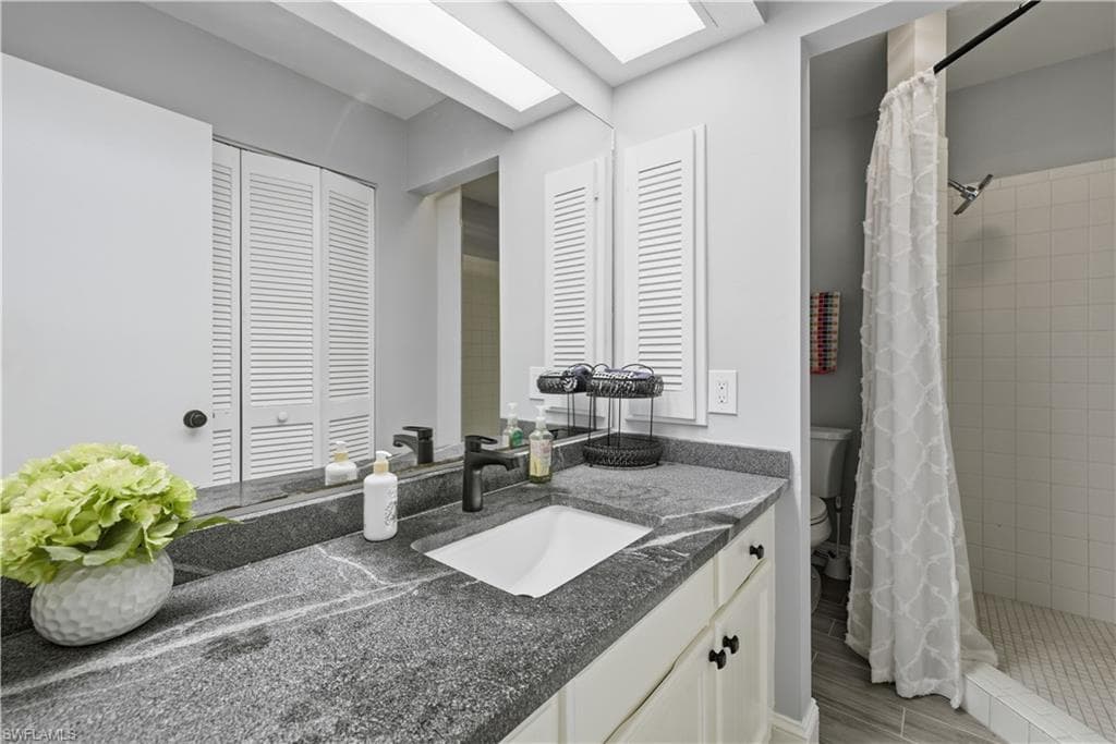 11194 La Coruna LN, BONITA SPRINGS FL 34135-17