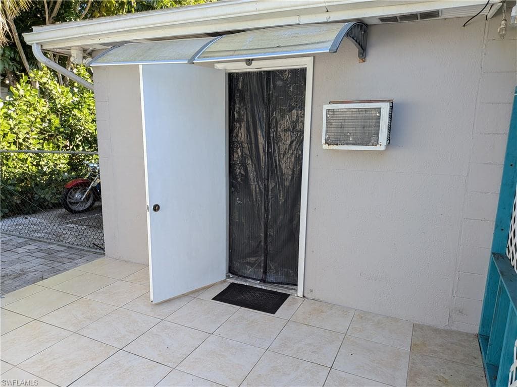 804 March ST, NORTH FORT MYERS FL 33903-10